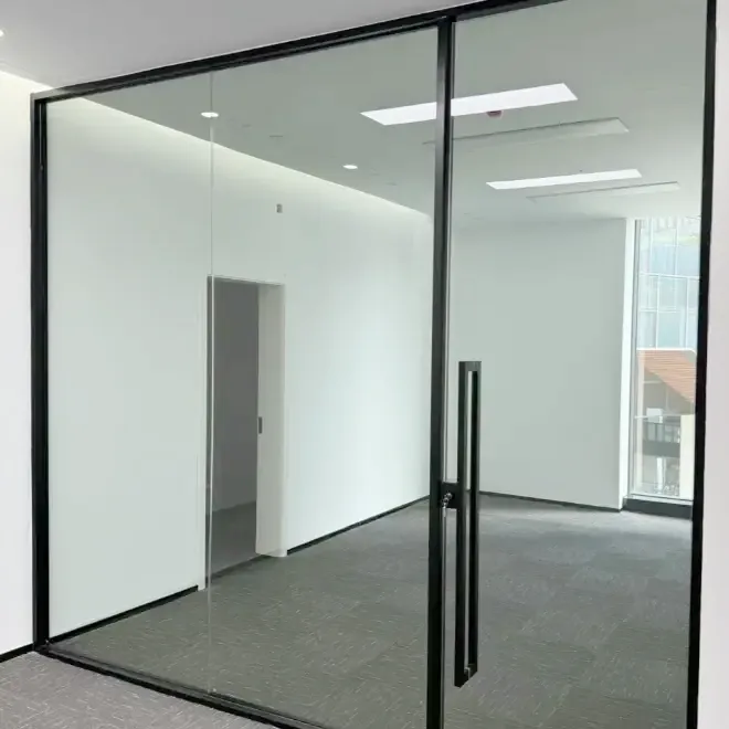 Apa yang Membuat Kaca Pintu dan Jendela Penting untuk Bangunan Modern?