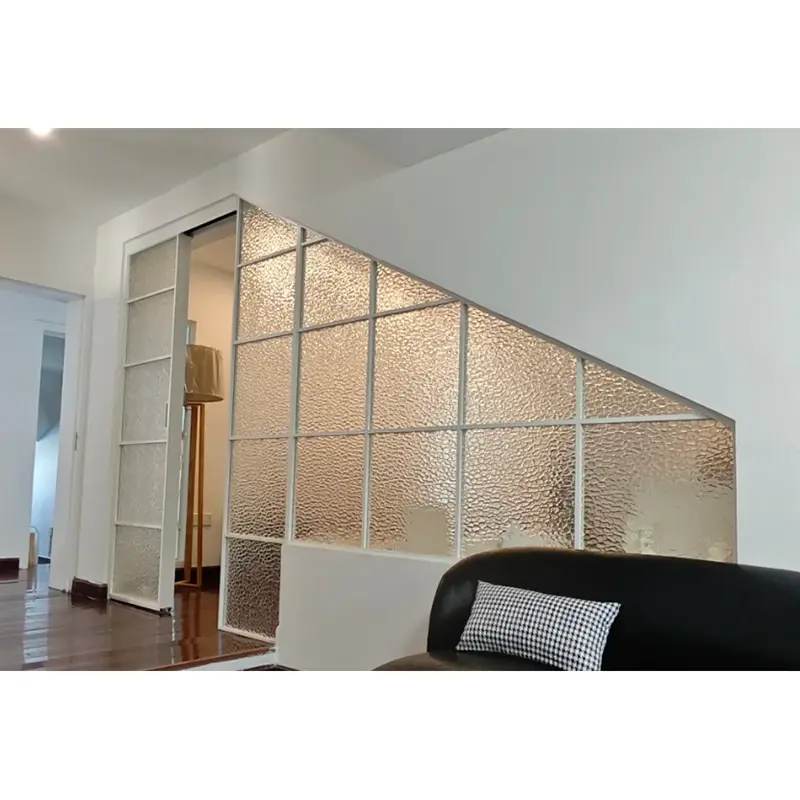 Kaca Berbentuk Tidak Beraturan